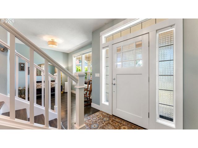 2572 DRAGON FLY Ct, Salem, OR 97306