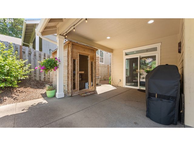 2572 DRAGON FLY Ct, Salem, OR 97306