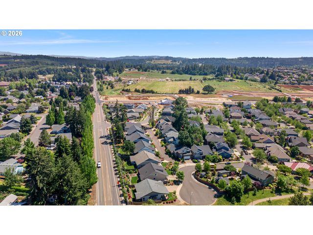 2572 DRAGON FLY Ct, Salem, OR 97306
