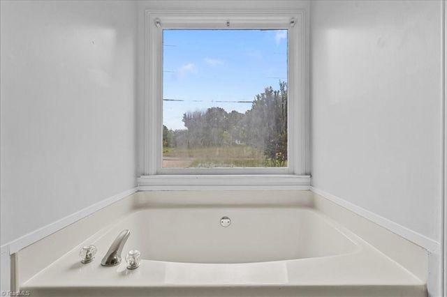 701 W Academy Street, Madison, NC 27025