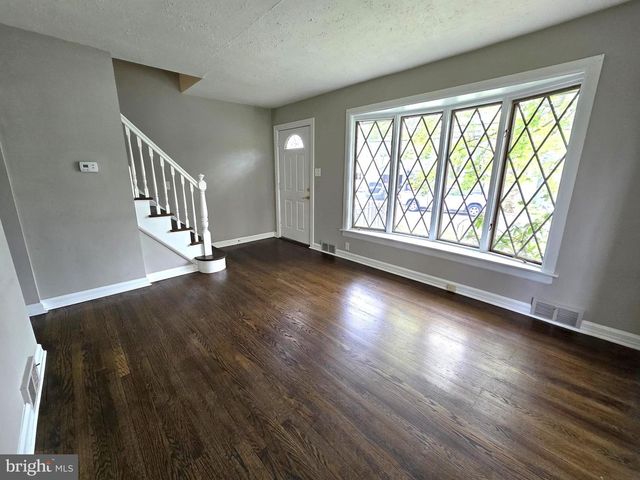 20 UNION AVE, Bellmawr, NJ 08031