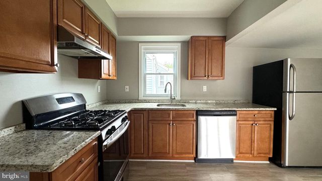 20 UNION AVE, Bellmawr, NJ 08031