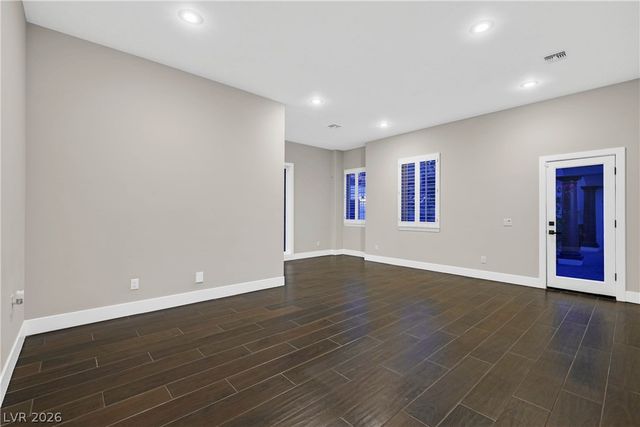 6 Rue Du Ville Way, Henderson, NV 89011