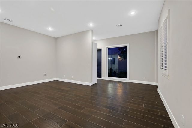 6 Rue Du Ville Way, Henderson, NV 89011