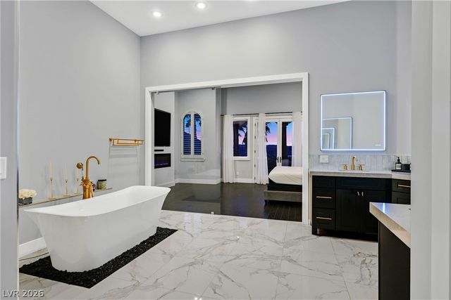 6 Rue Du Ville Way, Henderson, NV 89011