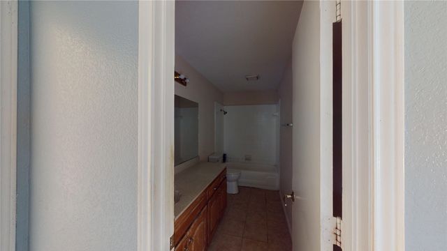 817 Cornfield Drive, Arlington, TX 76017
