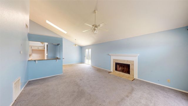 817 Cornfield Drive, Arlington, TX 76017