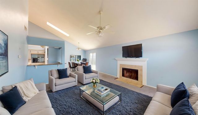 817 Cornfield Drive, Arlington, TX 76017