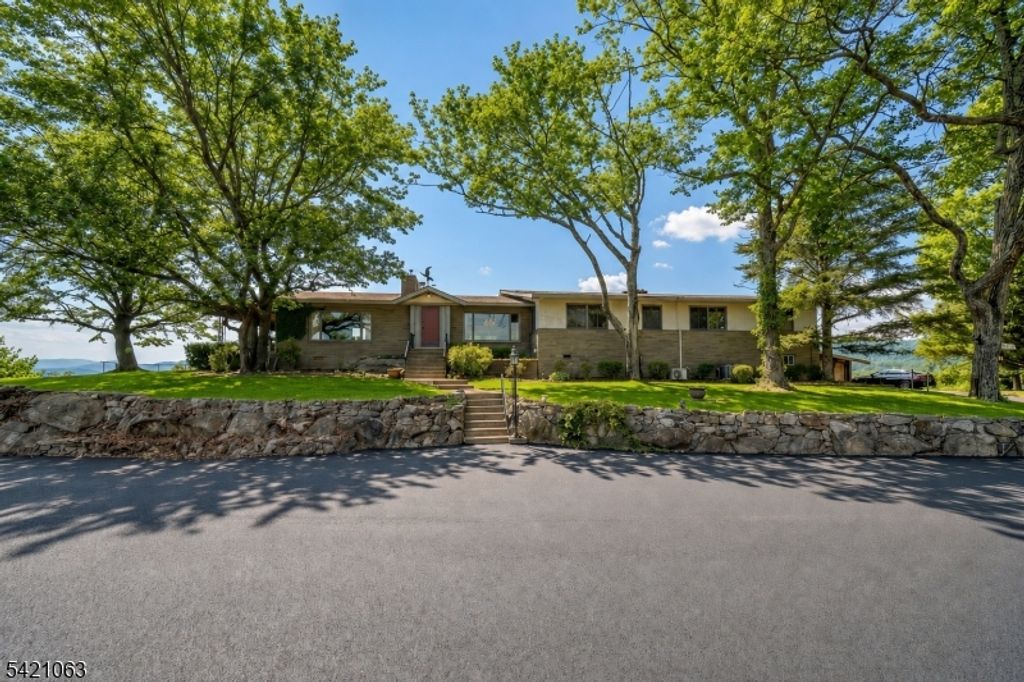 1 Ramapo Park, Wanaque Boro, NJ 07436 — exterior