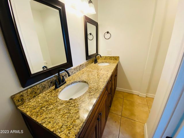 1418 E WILLIAMS Street, Tempe, AZ 85281