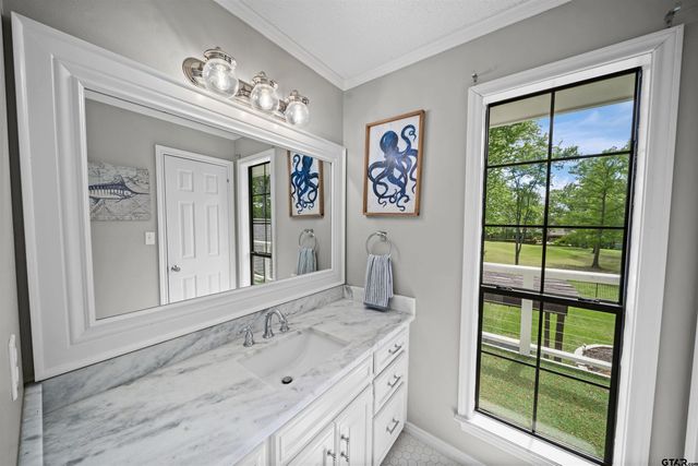 1710 Brandywine Dr, Tyler, TX 75703