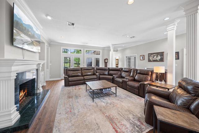 1710 Brandywine Dr, Tyler, TX 75703