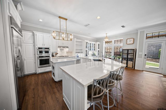 1710 Brandywine Dr, Tyler, TX 75703