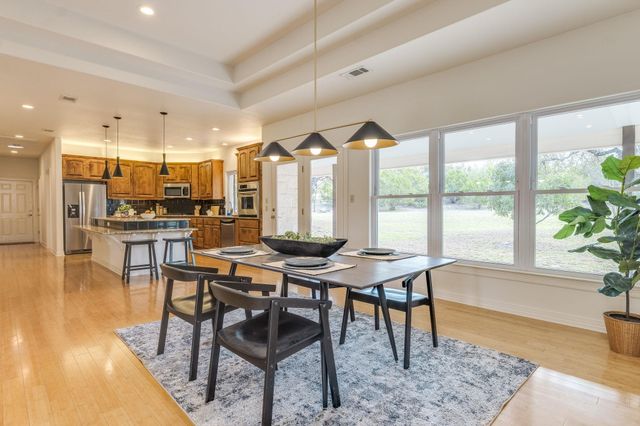 613 Canyon Rim DR, Dripping Springs, TX 78620