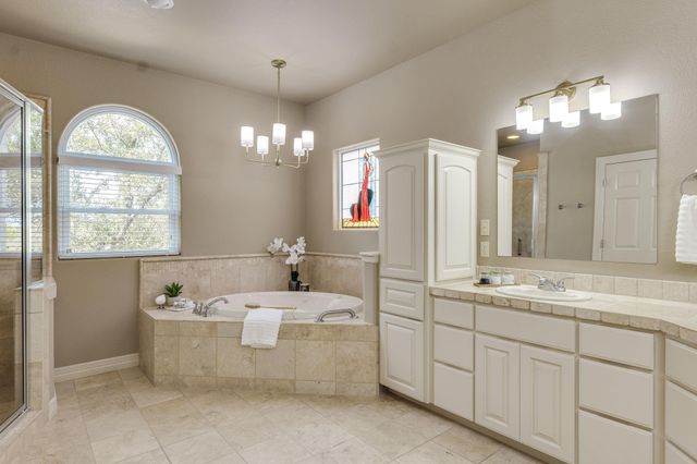 613 Canyon Rim DR, Dripping Springs, TX 78620