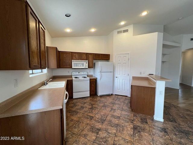 6647 E Red Hawk Street, Mesa, AZ 85215