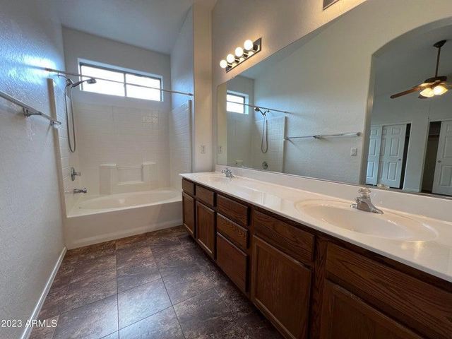 6647 E Red Hawk Street, Mesa, AZ 85215