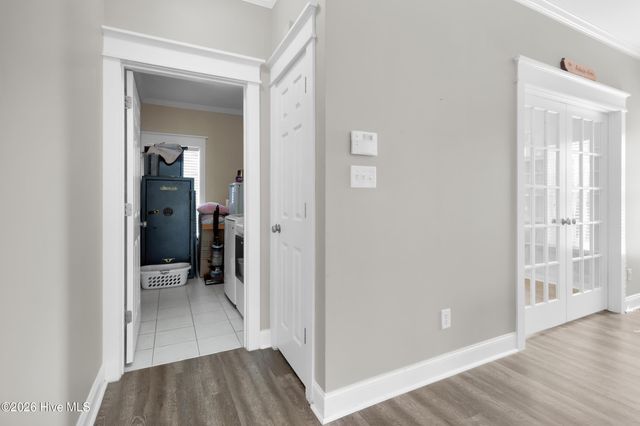 210 Dorovan Court, Hubert, NC 28539