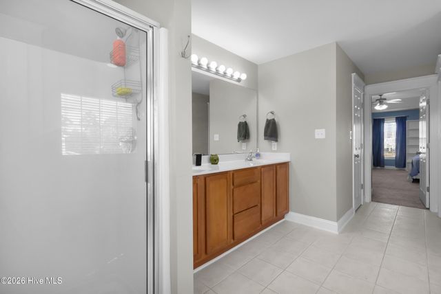 210 Dorovan Court, Hubert, NC 28539