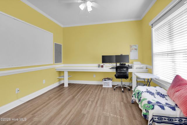 210 Dorovan Court, Hubert, NC 28539