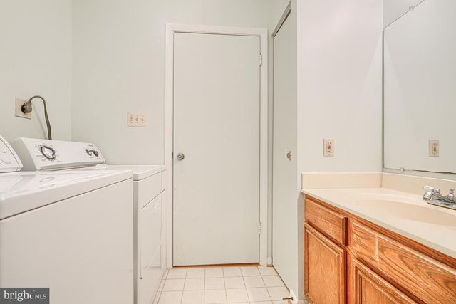 2 CHELMSFORD CT, Baltimore, MD 21220