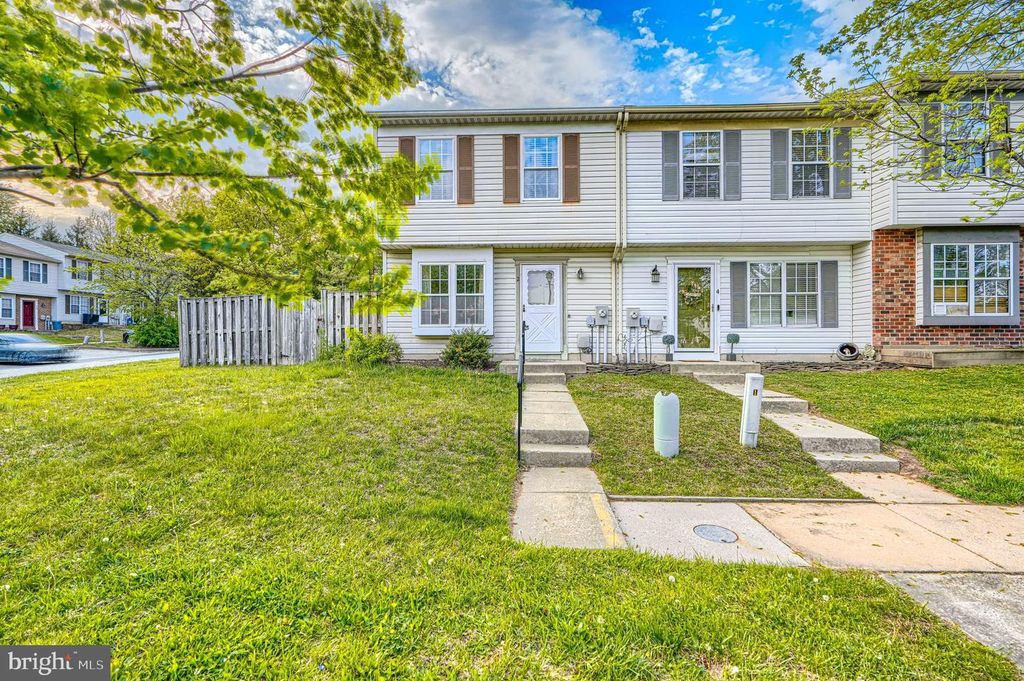 2 CHELMSFORD CT, Baltimore, MD 21220