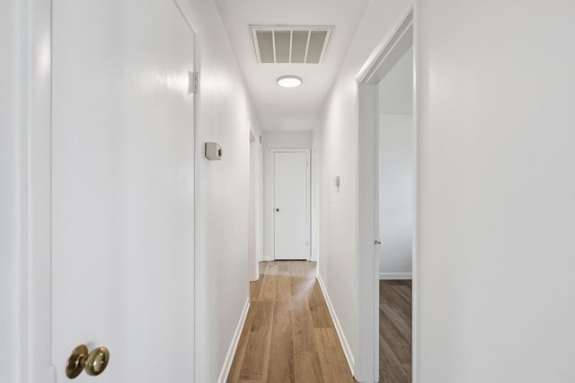 196 W Erskine Drive, Danville, KY 40422