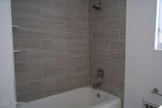 142 South Street 8D, Red Bank, NJ 07701