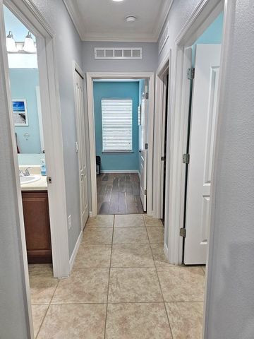 934 SW Worcester Lane, Port St. Lucie, Port St Lucie, FL 34953