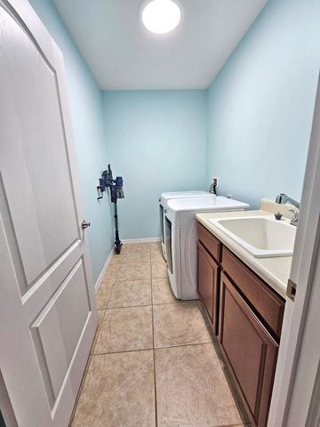 934 SW Worcester Lane, Port St. Lucie, Port St Lucie, FL 34953