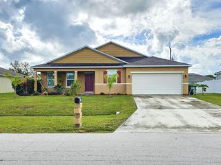 934 SW Worcester Lane, Port St. Lucie, Port St Lucie, FL 34953