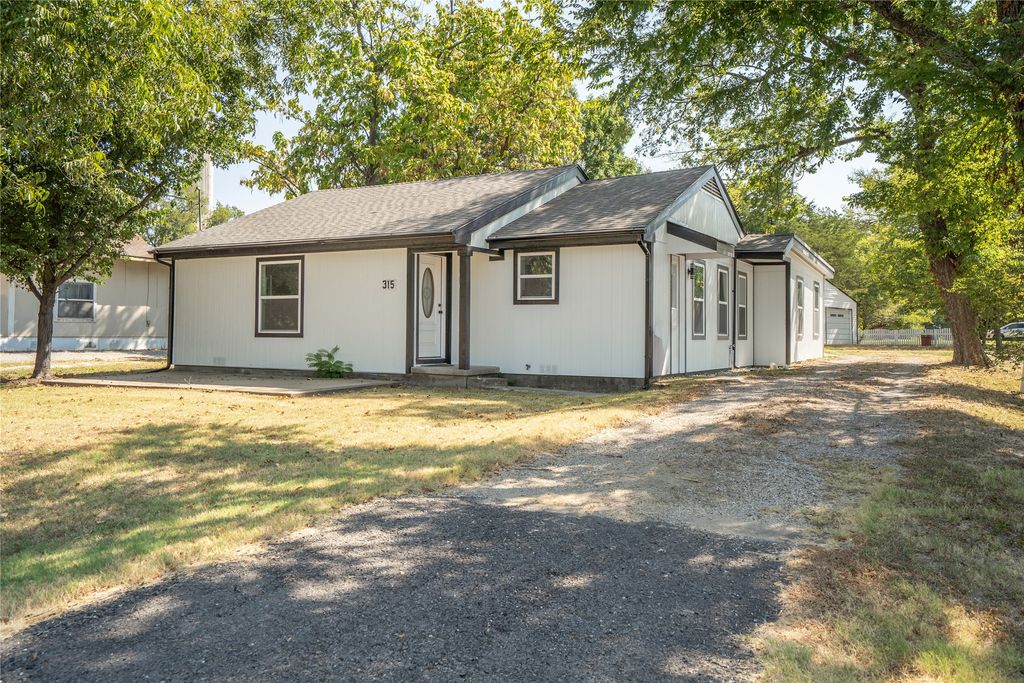 315 S Business Highway 78, Blue Ridge, TX 75424