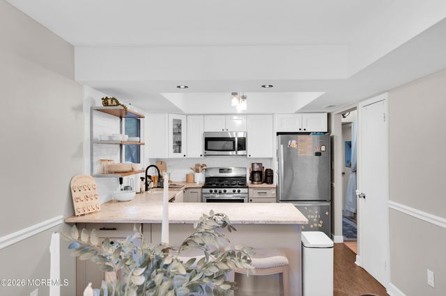 9 Lamp Post Court, Howell, NJ 07731