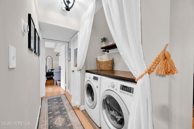 9 Lamp Post Court, Howell, NJ 07731