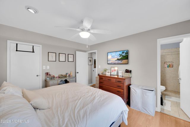 9 Lamp Post Court, Howell, NJ 07731