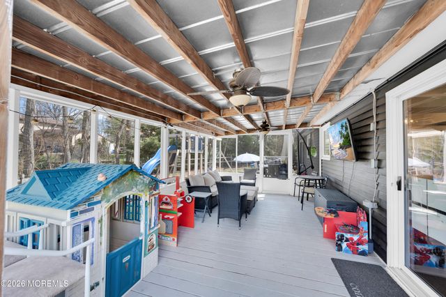 9 Lamp Post Court, Howell, NJ 07731