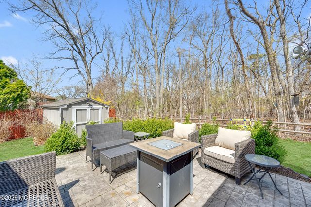 9 Lamp Post Court, Howell, NJ 07731