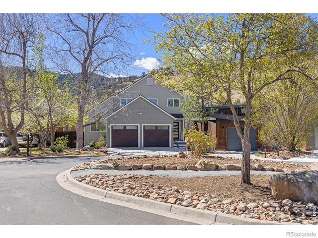 300 Oakwood Place, Boulder, CO 80304