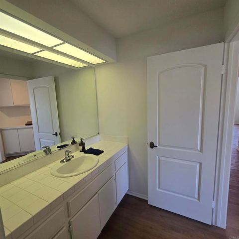 2313 Paseo Circulo, Tustin, CA 92782