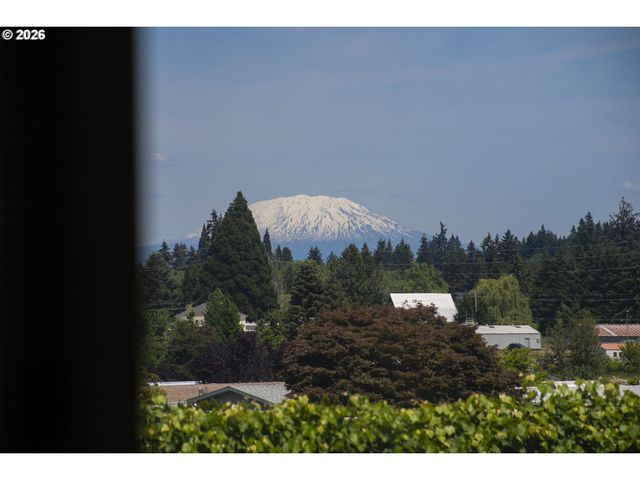 1609 Ne 72ND St, Vancouver, WA 98665