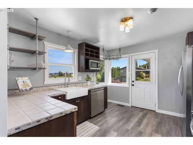 1609 Ne 72ND St, Vancouver, WA 98665