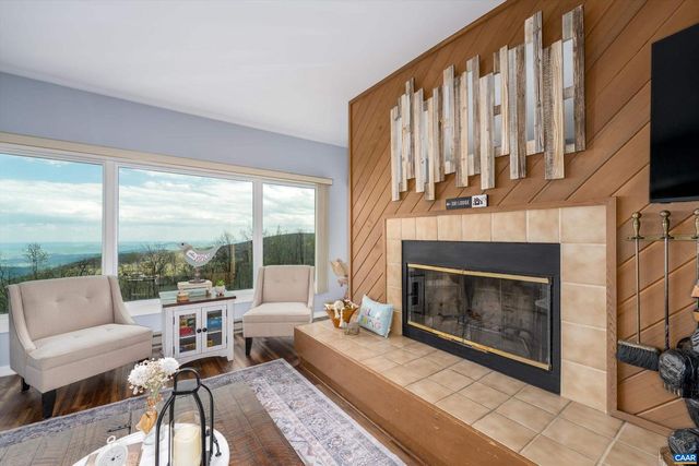 1717 HIGH RIDGE CONDOS, Wintergreen Resort, VA 22967