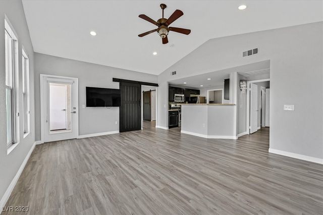 9975 Peace Way 2177, Las Vegas, NV 89147