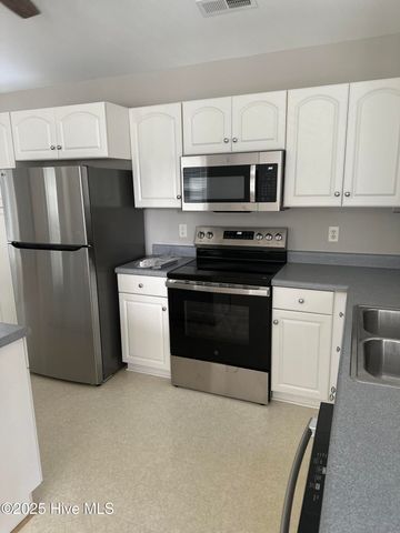 149 Sunset Drive, Swansboro, NC 28584