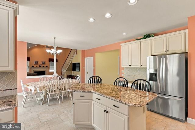 99 SALFORD WAY, Telford, PA 18969