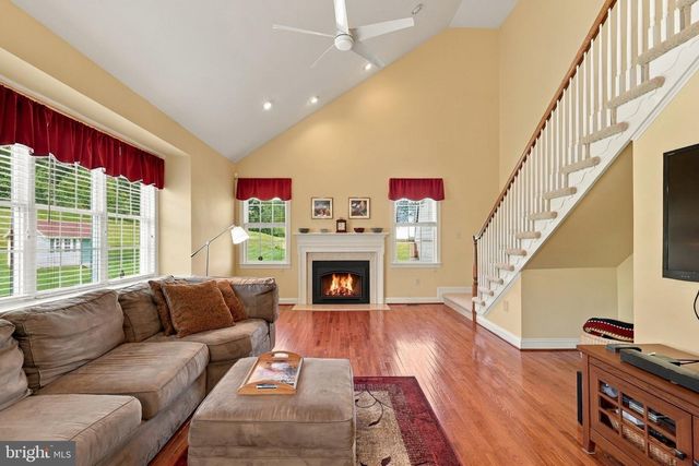 99 SALFORD WAY, Telford, PA 18969