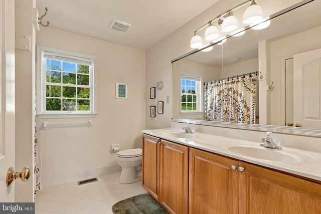 99 SALFORD WAY, Telford, PA 18969