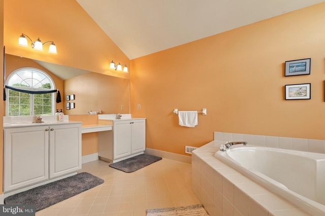 99 SALFORD WAY, Telford, PA 18969
