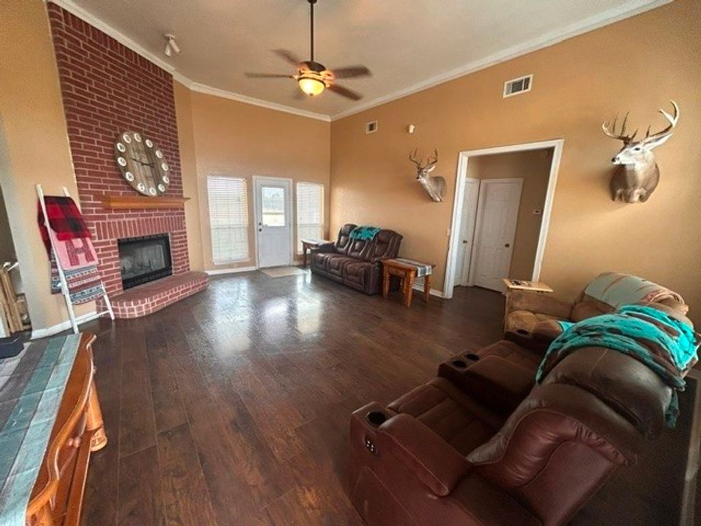 5961 Fm 66, Maypearl, TX 76064 — exterior