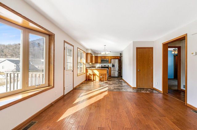 500 White Tail DRIVE, Stoddard, WI 54658